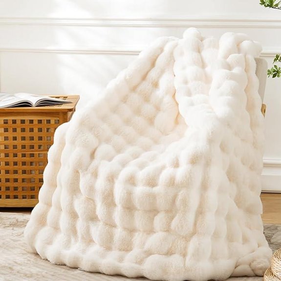 BENVWE Faux Fur Throw Blanket for Couch and Bed